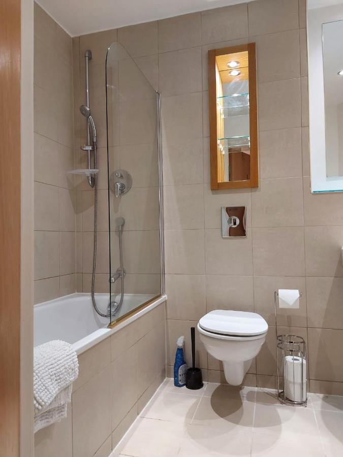 שפילד City 2 Bed, 2 Bath, Free Parking & Wifi מראה חיצוני תמונה